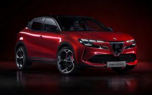 Alfa Romeo Milano  первый электрокар компании. Он имеет запас хода до 410 км и цену от 30 000 евро