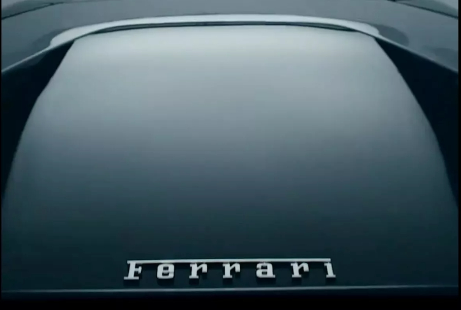 Ferrari готовит премьеру суперкара с 12-цилиндровым двигателем